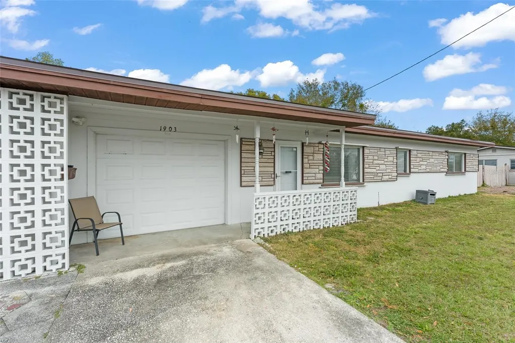 1903 Brown Street Kissimmee FL 34741