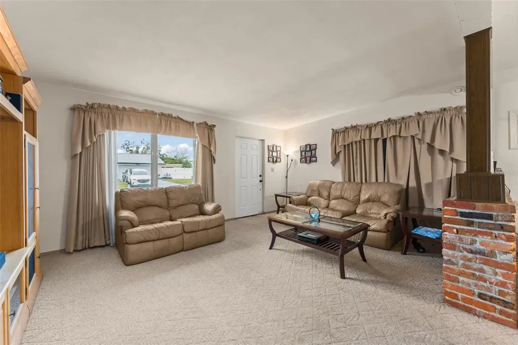 1903 Brown Street Kissimmee FL 34741