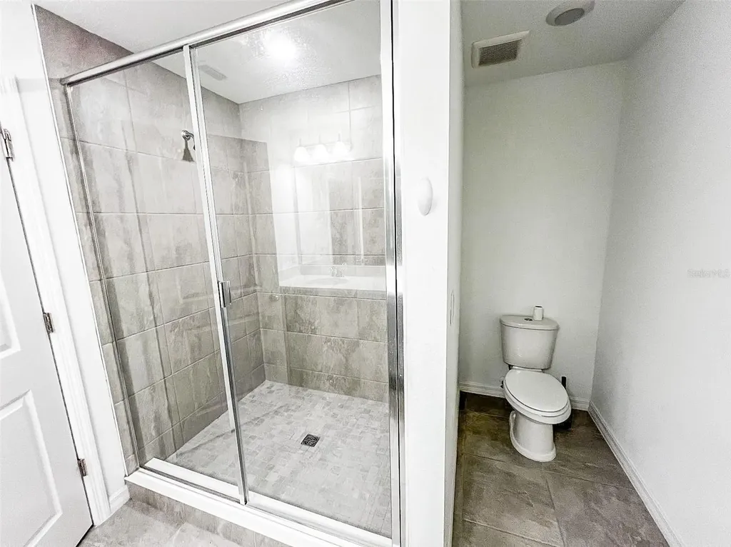 1542 Discovery Street Davenport FL 33896