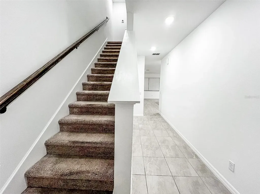 1542 Discovery Street Davenport FL 33896