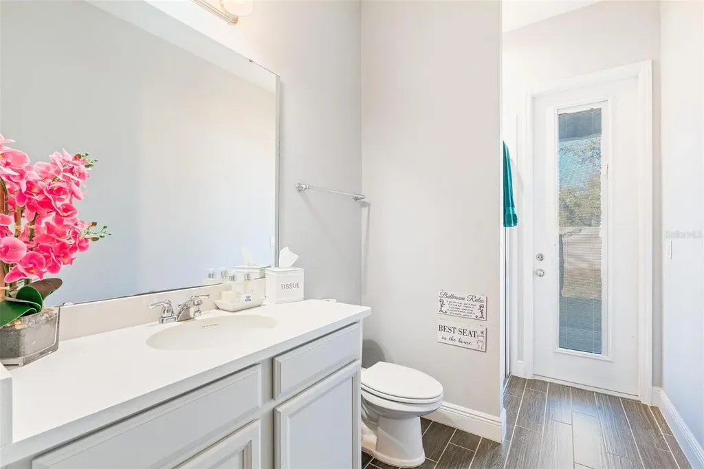 8324 Ludington Circle Orlando FL 32836