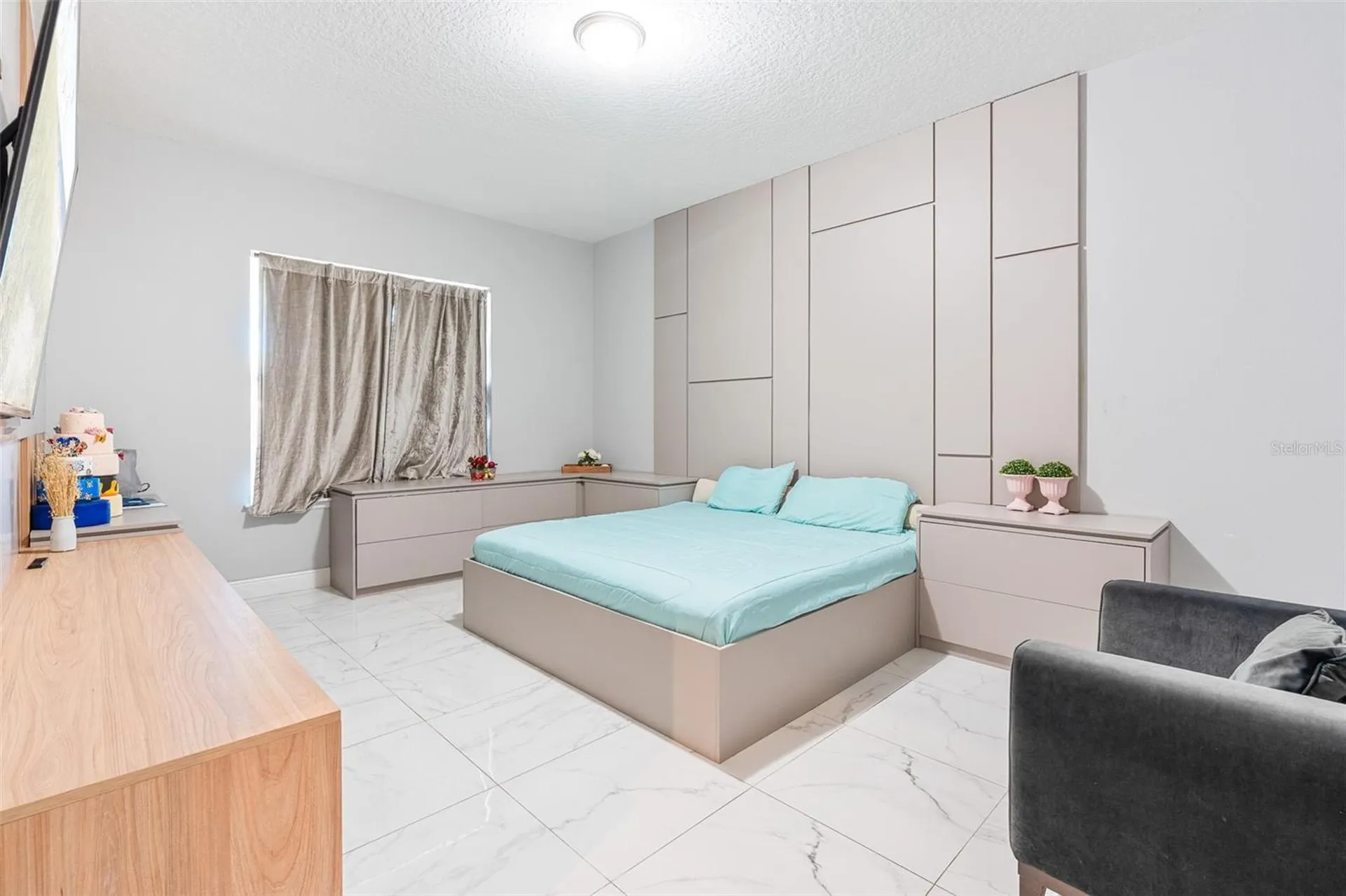 8324 Ludington Circle Orlando FL 32836