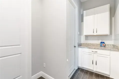 8324 Ludington Circle Orlando FL 32836