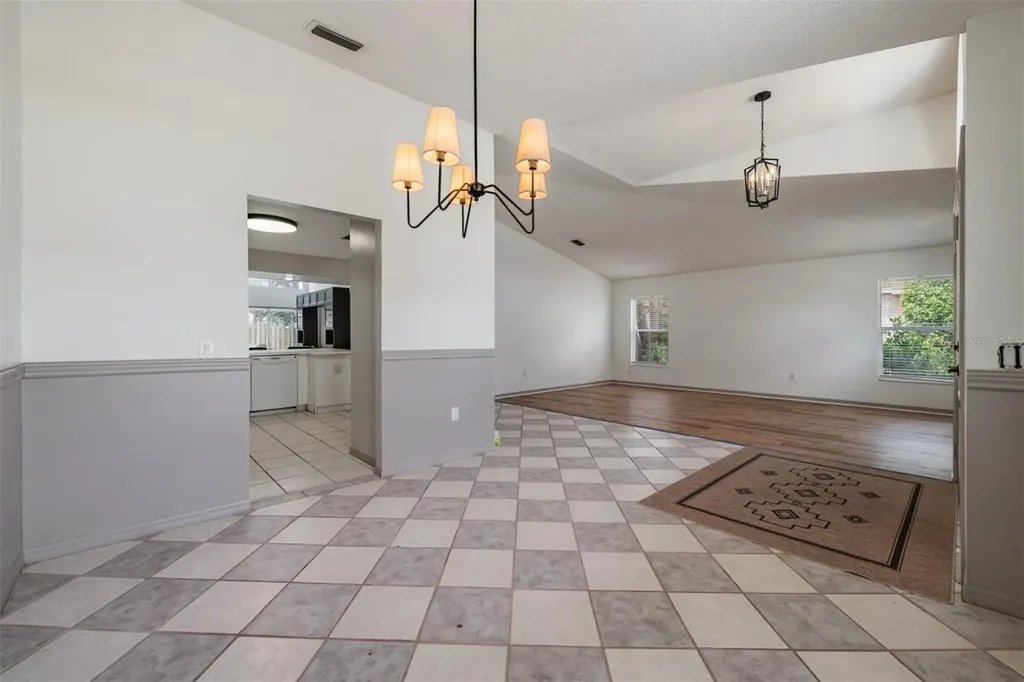 1813 Dockside Drive Valrico FL 33594