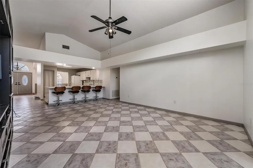 1813 Dockside Drive Valrico FL 33594