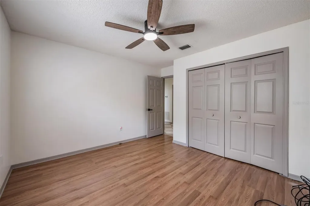 1813 Dockside Drive Valrico FL 33594