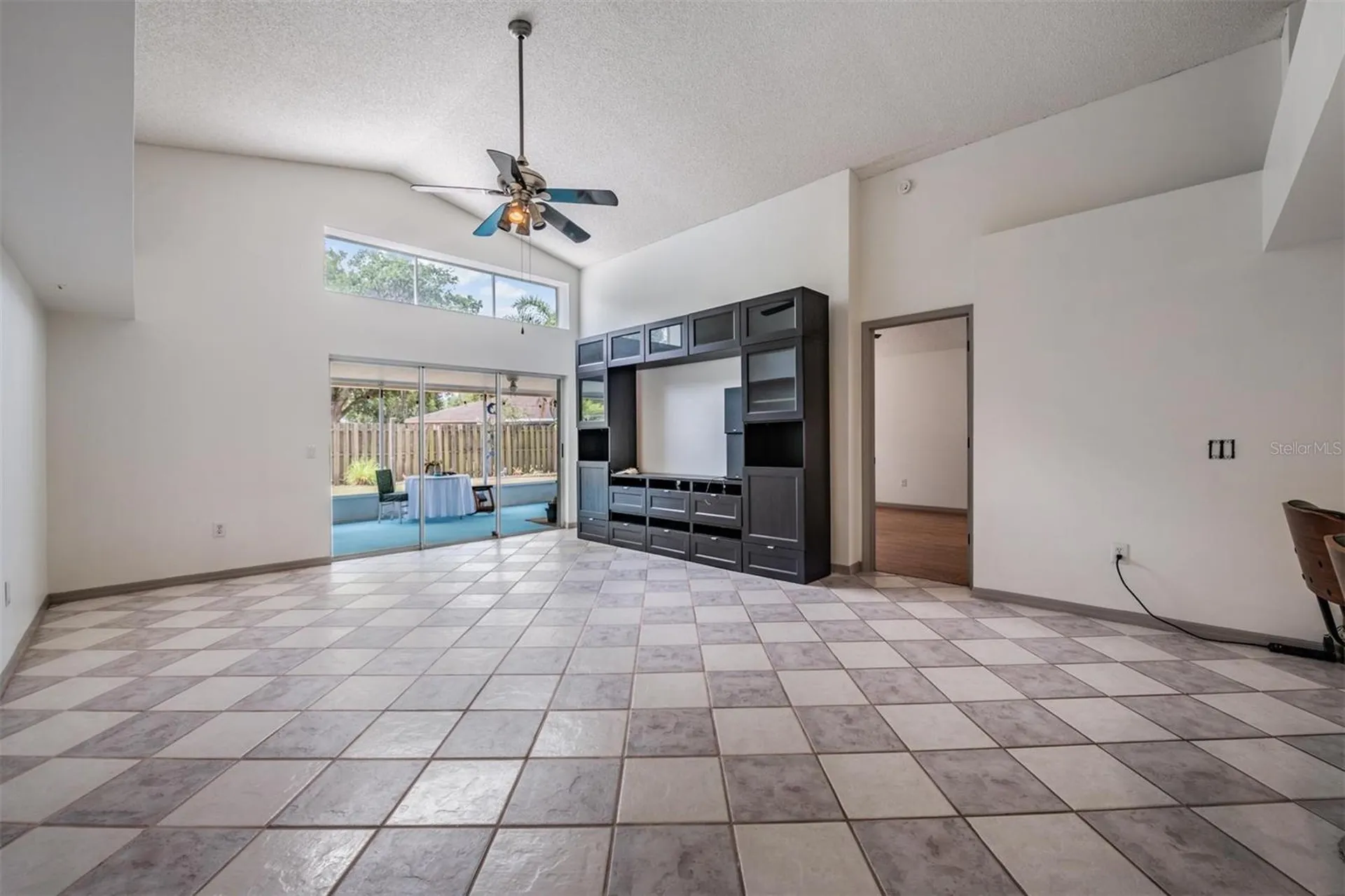 1813 Dockside Drive Valrico FL 33594