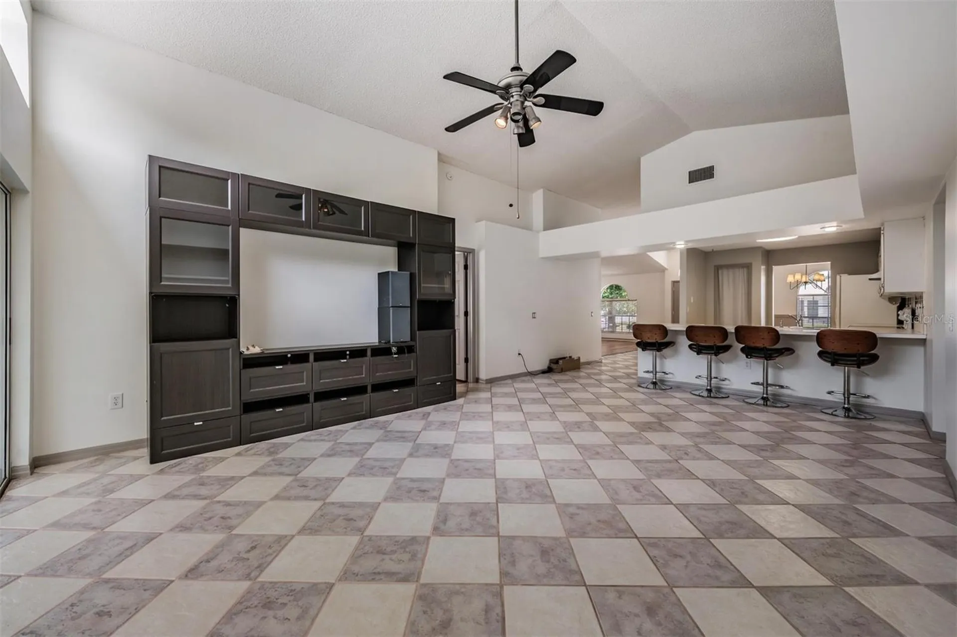 1813 Dockside Drive Valrico FL 33594