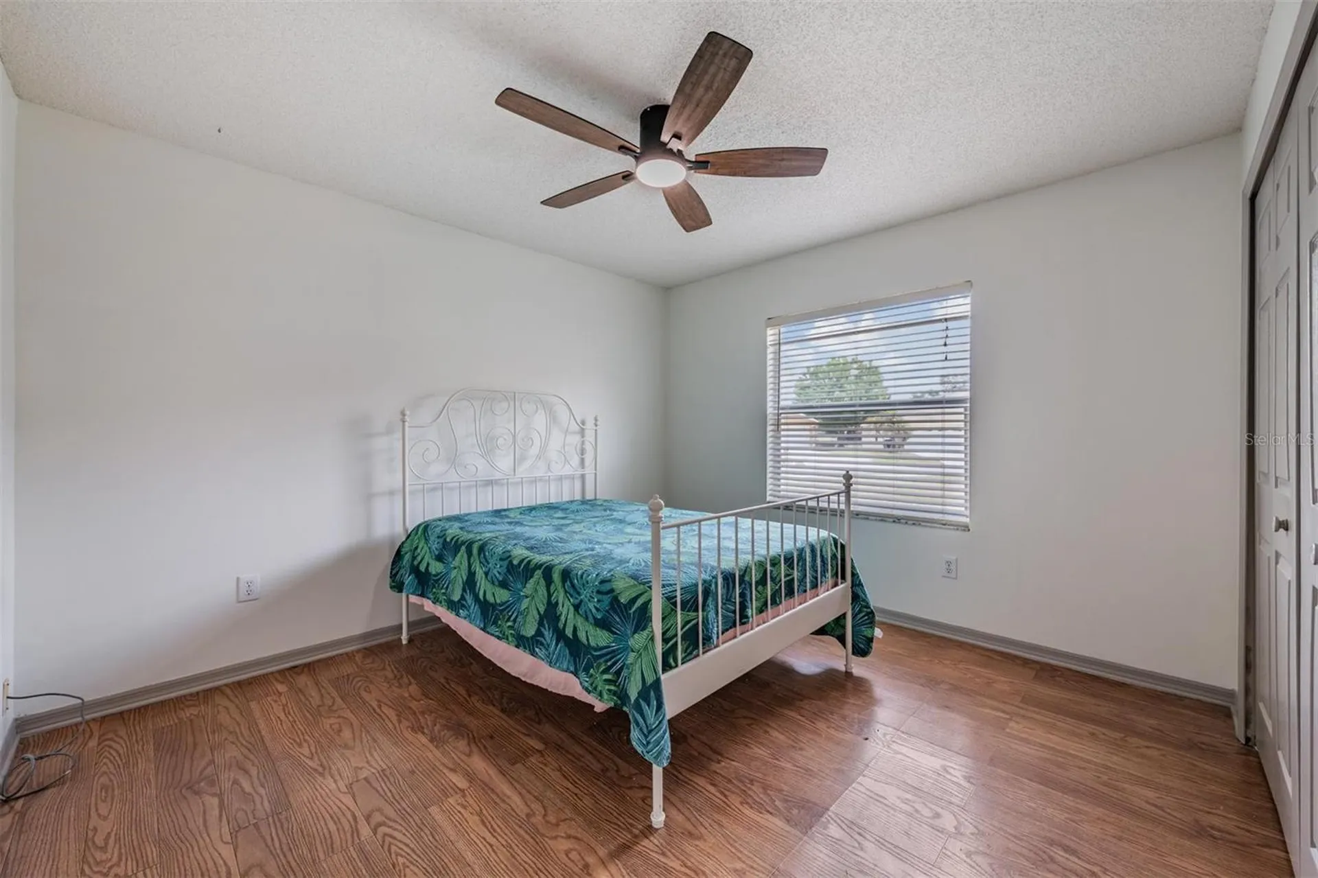 1813 Dockside Drive Valrico FL 33594