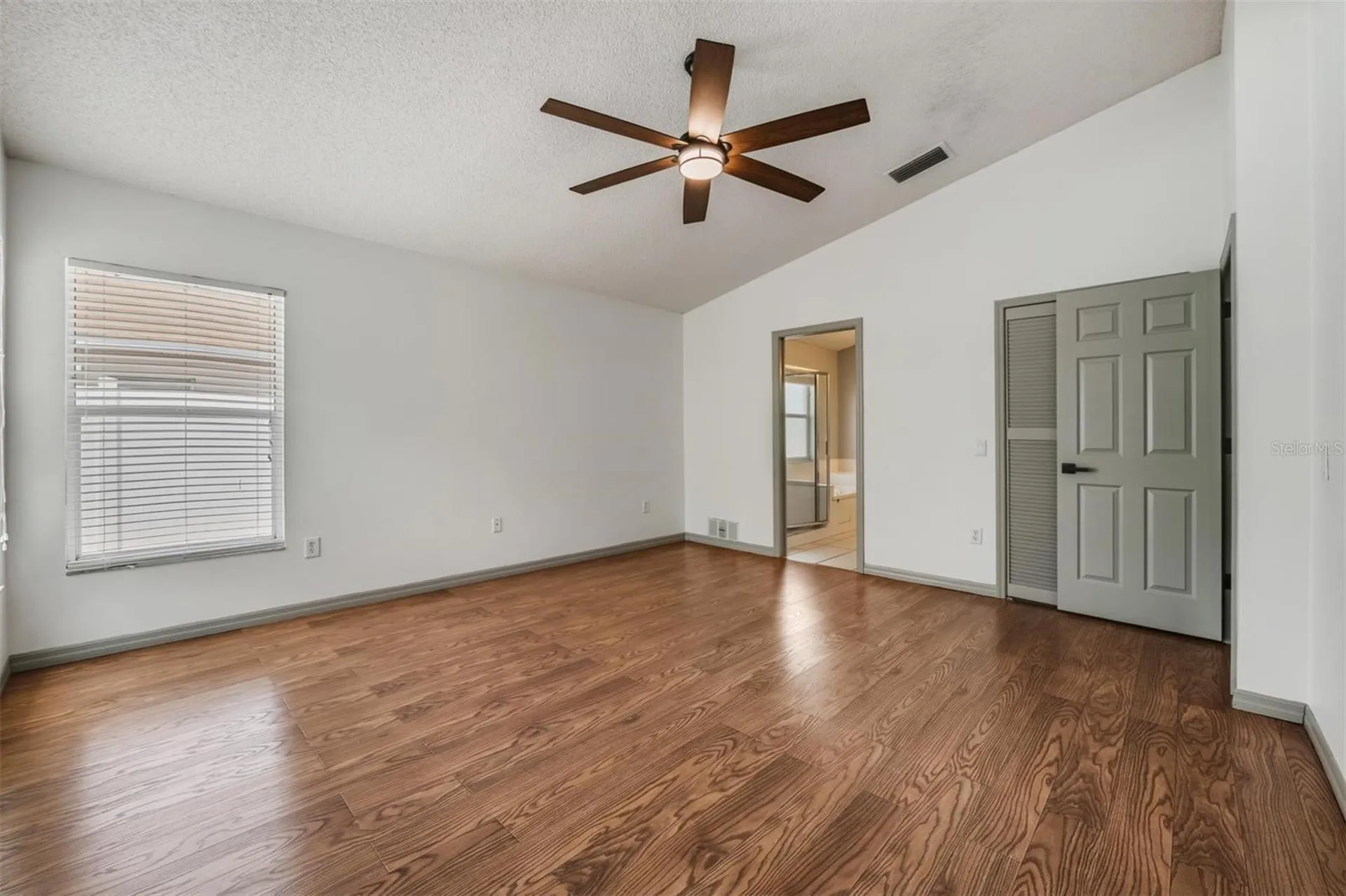 1813 Dockside Drive Valrico FL 33594