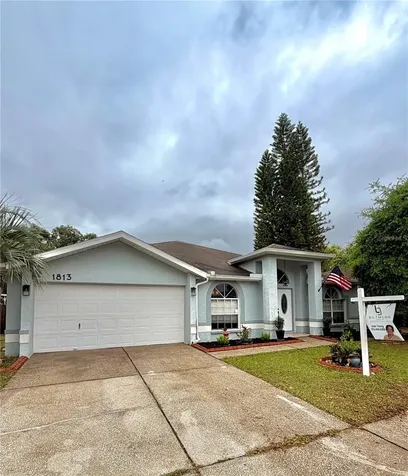 1813 Dockside Drive Valrico FL 33594