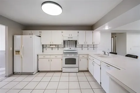 1813 Dockside Drive Valrico FL 33594
