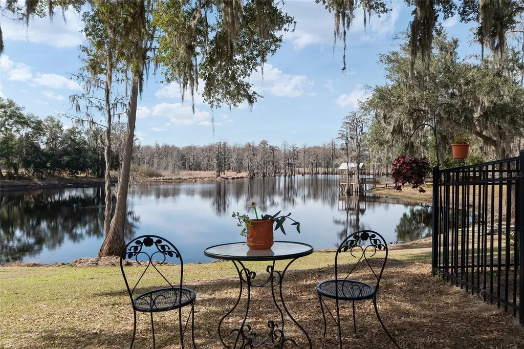 292 SW Old Cypress Way Lake City FL 32024