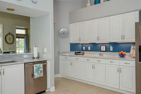 657 Crossfield Circle Venice FL 34293