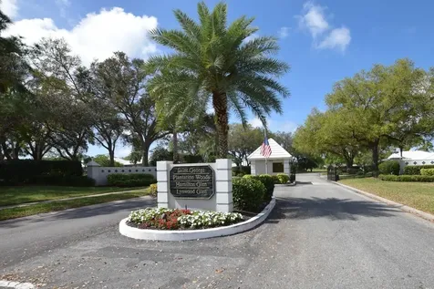 657 Crossfield Circle Venice FL 34293