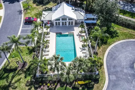 657 Crossfield Circle Venice FL 34293