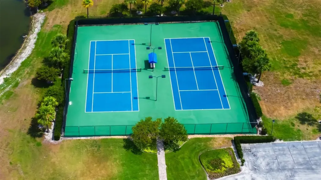 5092 Beach Drive SE St Petersburg FL 33705