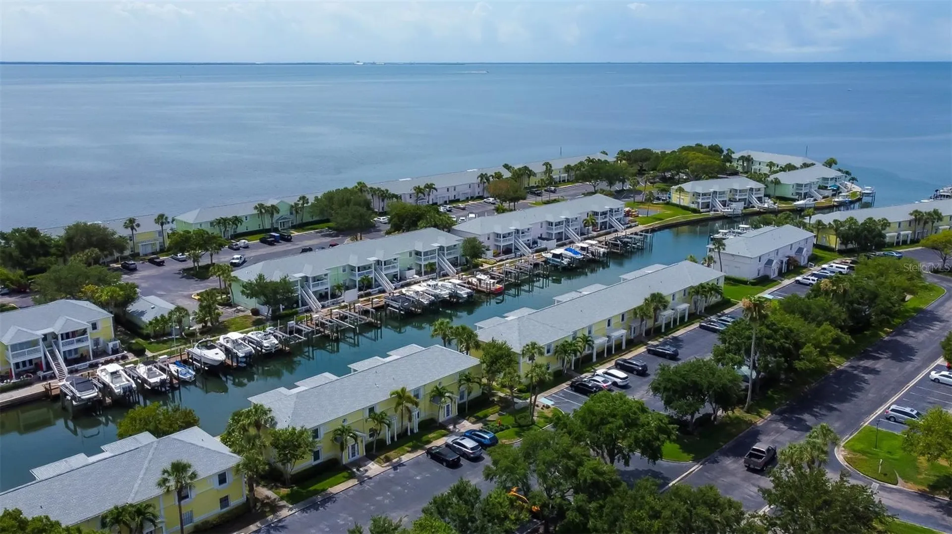 5092 Beach Drive SE St Petersburg FL 33705