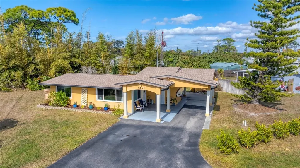 1264 Porpoise Road Venice FL 34293