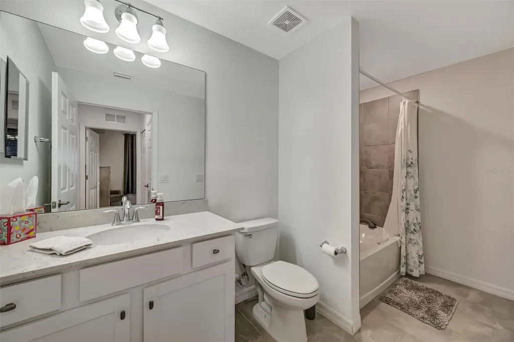 17902 Gawthrop Drive Bradenton FL 34211
