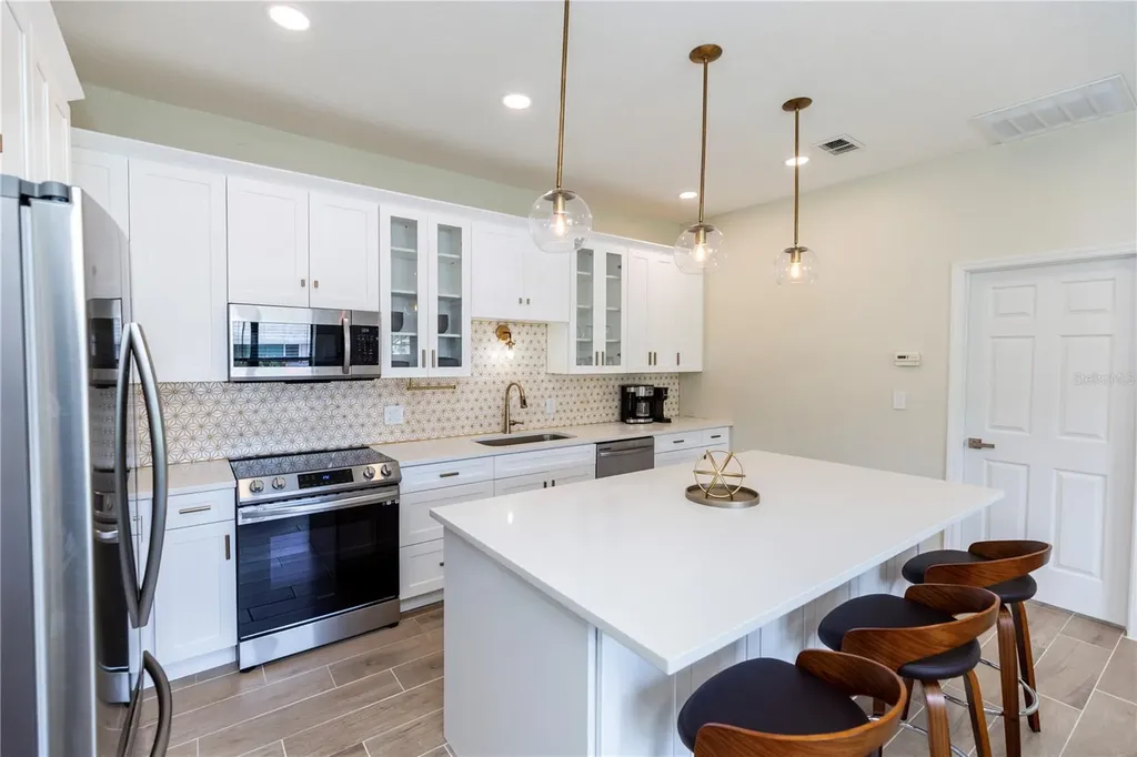 145 93rd Avenue Treasure Island FL 33706