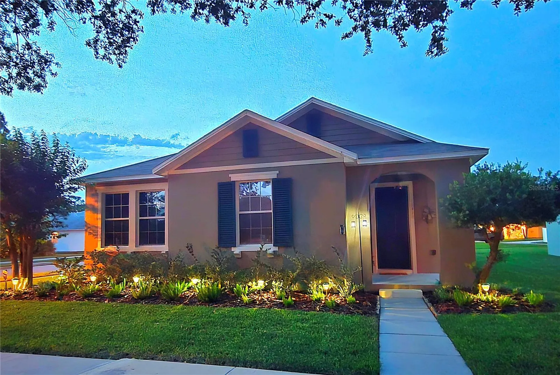 13805 Tea Rose Drive Orlando FL 32828
