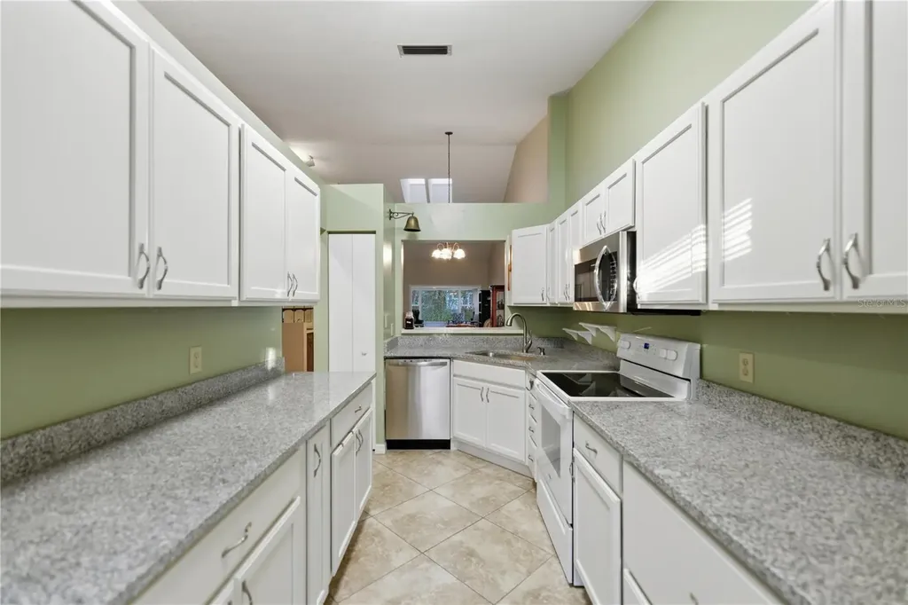 832 SW 50th Way Gainesville FL 32607