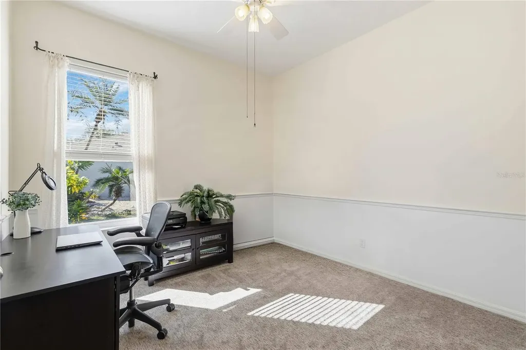 136 41st Circle E Bradenton FL 34208