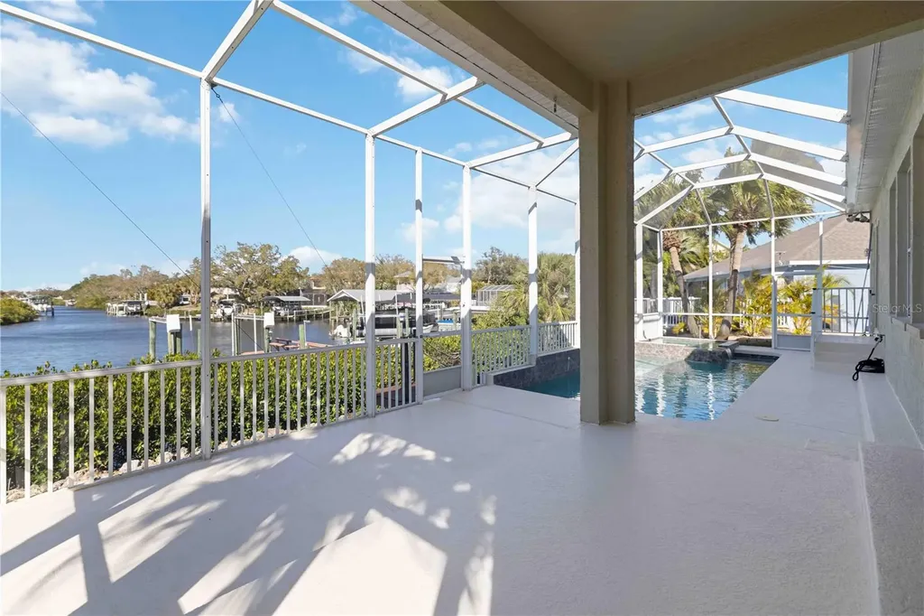 136 41st Circle E Bradenton FL 34208