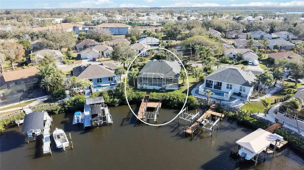 136 41st Circle E Bradenton FL 34208