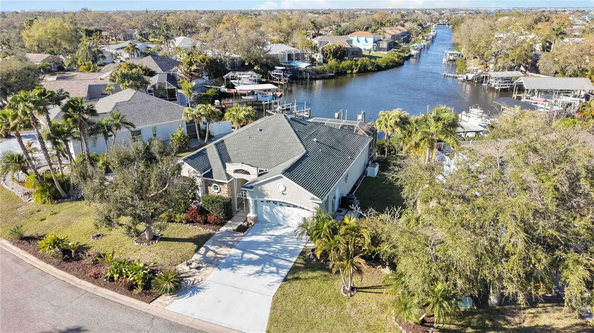 136 41st Circle E Bradenton FL 34208