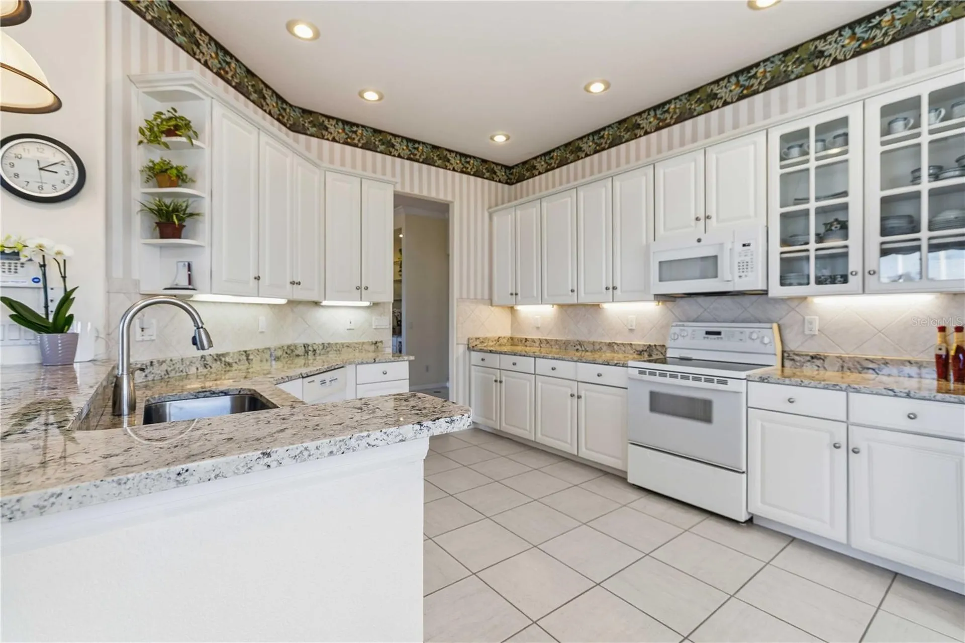 136 41st Circle E Bradenton FL 34208
