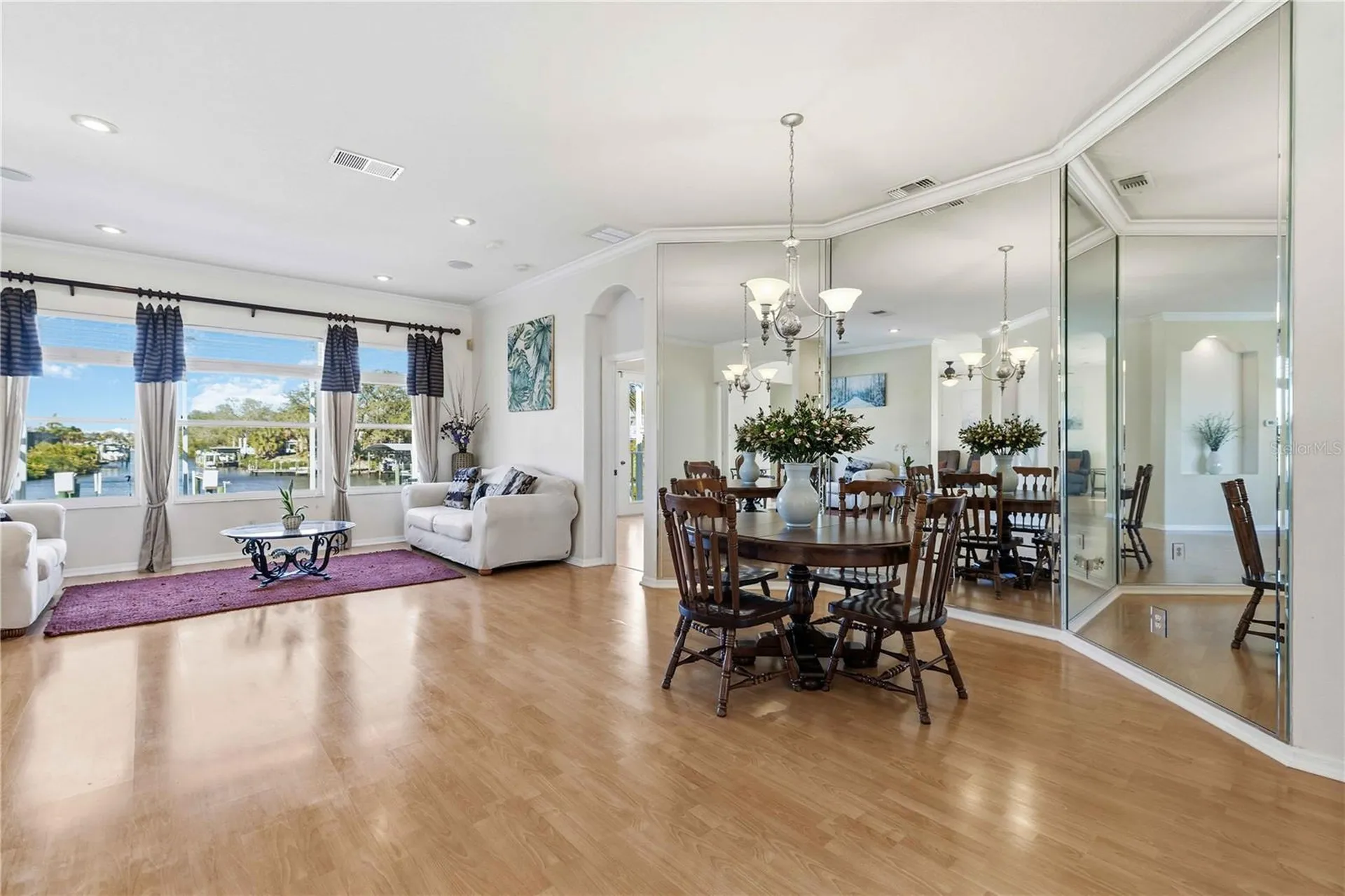 136 41st Circle E Bradenton FL 34208
