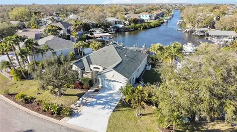 136 41st Circle E Bradenton FL 34208