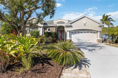 136 41st Circle E Bradenton FL 34208