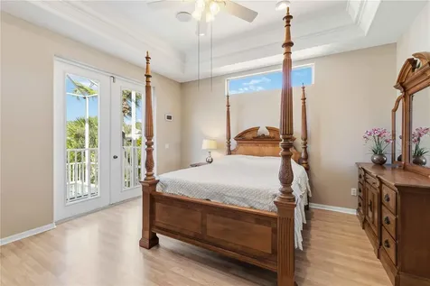 136 41st Circle E Bradenton FL 34208