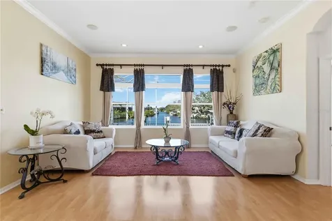 136 41st Circle E Bradenton FL 34208