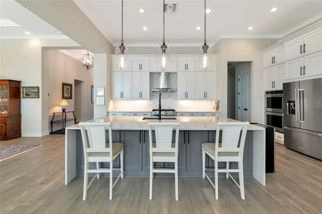 8252 Redonda Loop Bradenton FL 34202