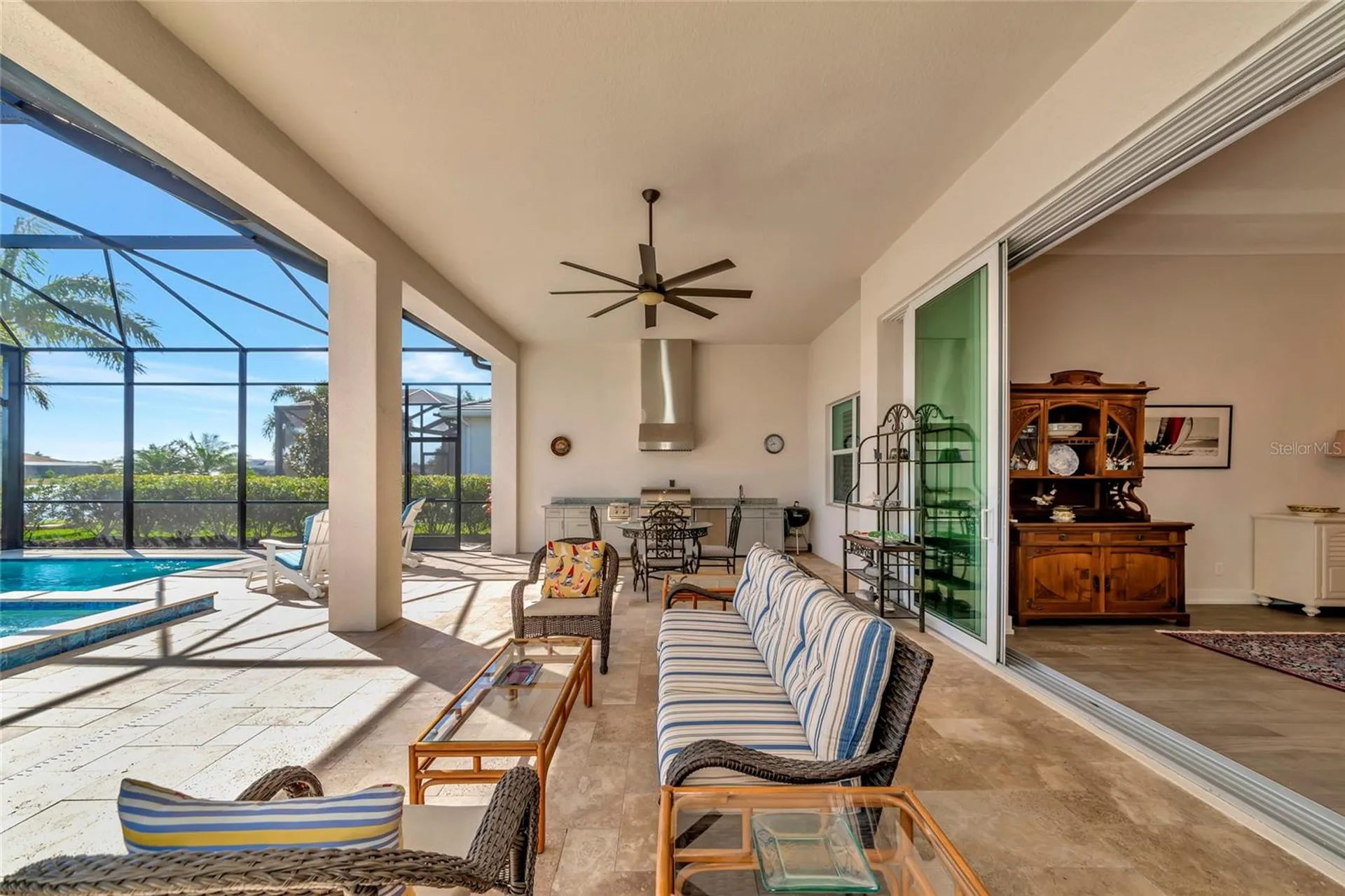 8252 Redonda Loop Bradenton FL 34202