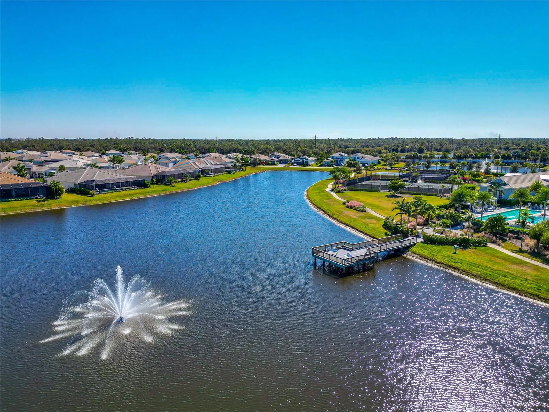 8252 Redonda Loop Bradenton FL 34202