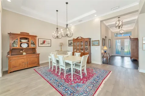 8252 Redonda Loop Bradenton FL 34202