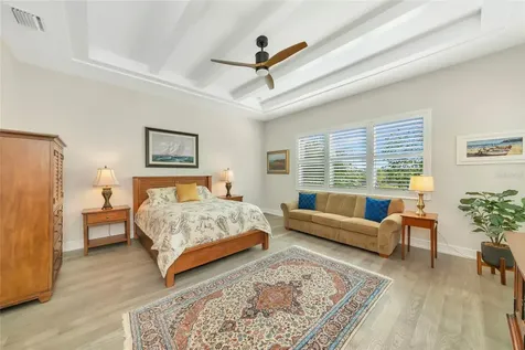 8252 Redonda Loop Bradenton FL 34202
