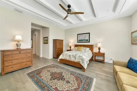 8252 Redonda Loop Bradenton FL 34202