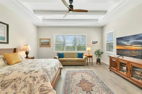 8252 Redonda Loop Bradenton FL 34202
