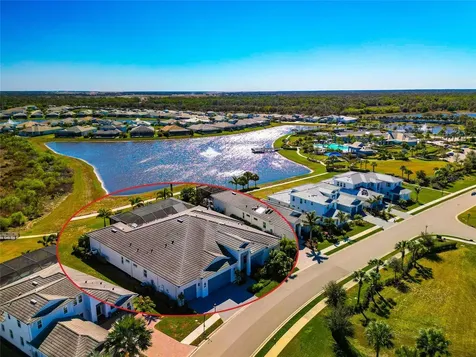 8252 Redonda Loop Bradenton FL 34202