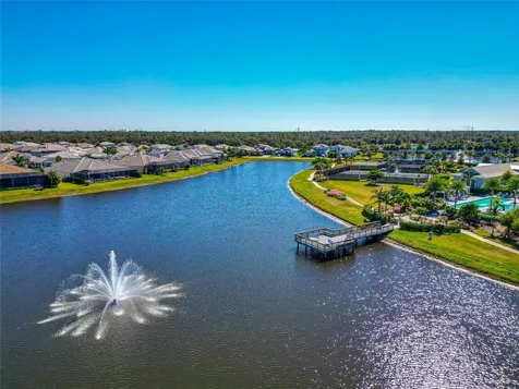 8252 Redonda Loop Bradenton FL 34202