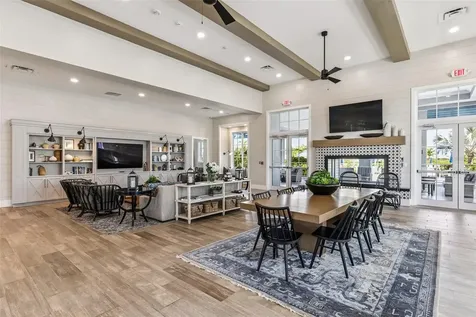 8252 Redonda Loop Bradenton FL 34202