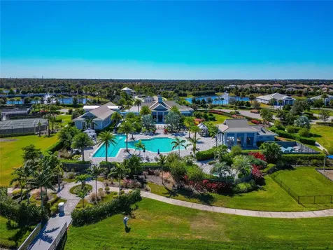 8252 Redonda Loop Bradenton FL 34202