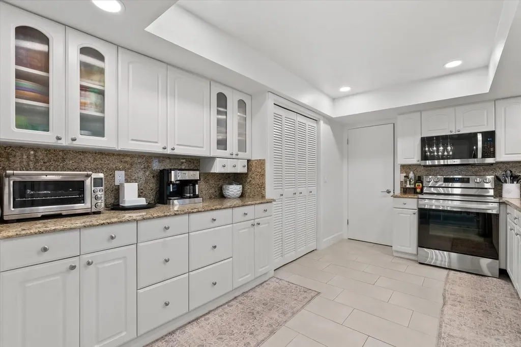 6835 Roxbury Drive Sarasota FL 34231