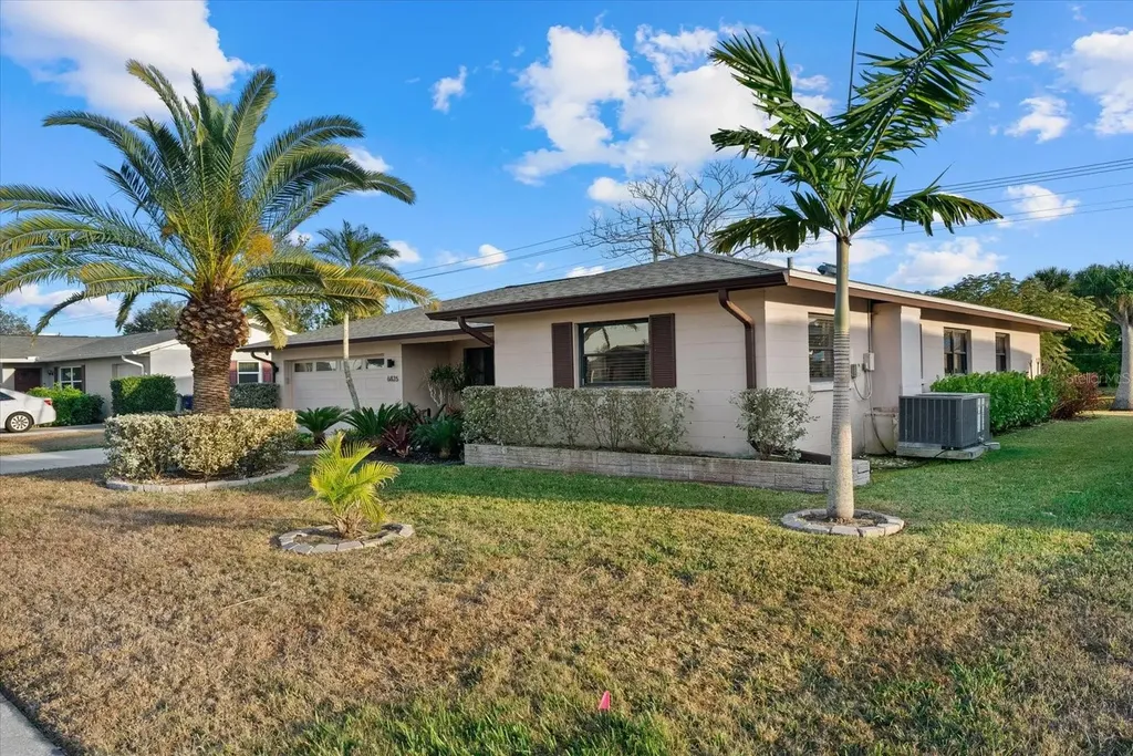 6835 Roxbury Drive Sarasota FL 34231